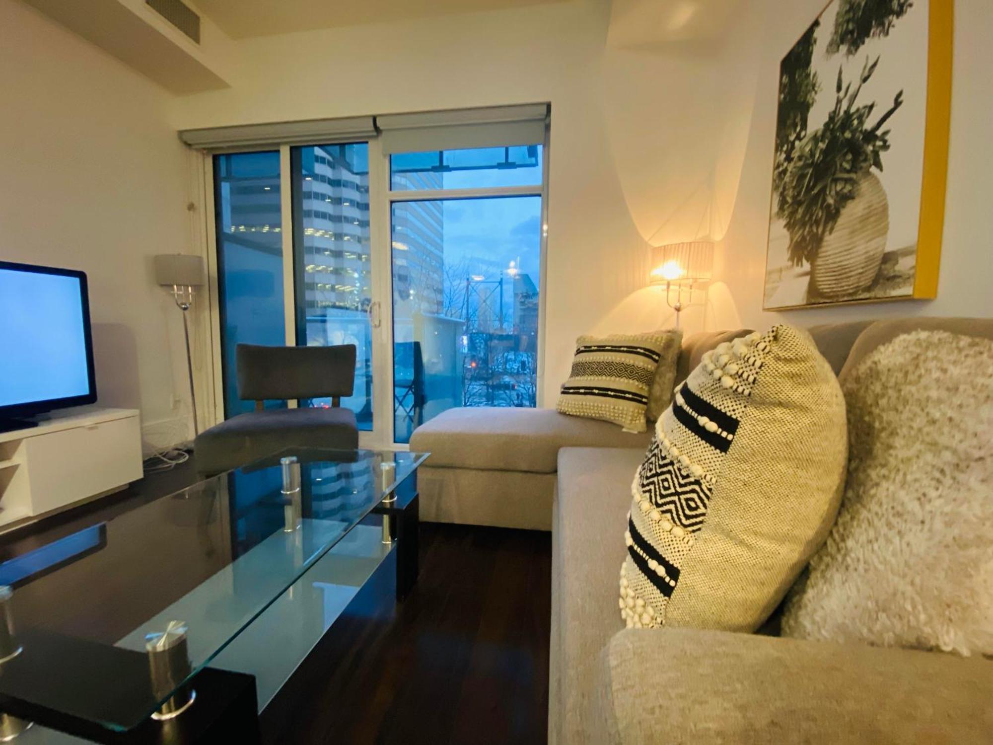 Rivetstays - The Atmos Торонто Экстерьер фото